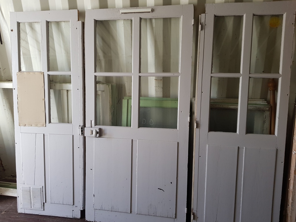 Porte fenêtre 3 vantaux en bois ouverture gauche simple vitrage